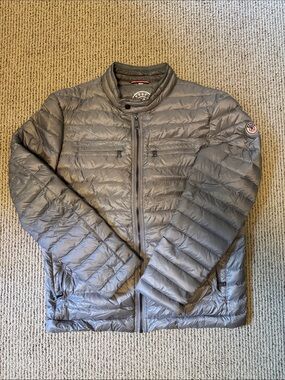 The Reset Men's Quilted Puffer Jacket in Gray